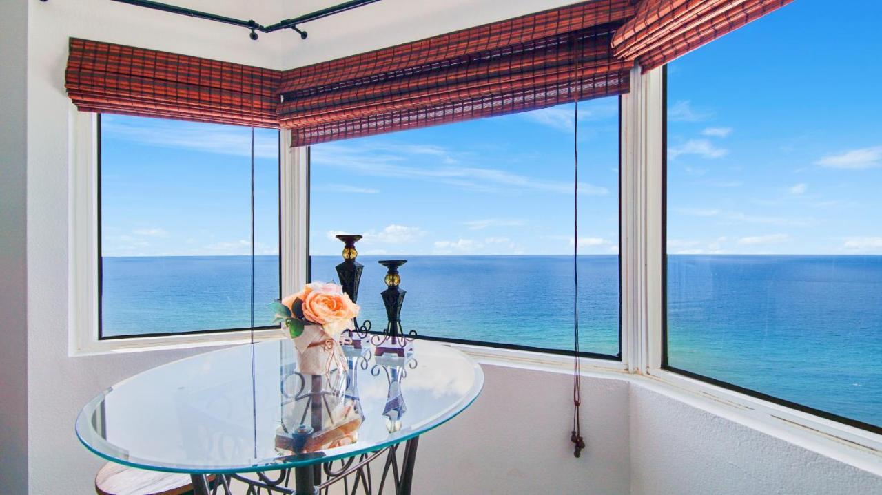 Beachfront Spacious Renovated Condo - Pools, Hot Hub, Spa - Walk To Pier Park In Pcb パナマシティービーチ エクステリア 写真
