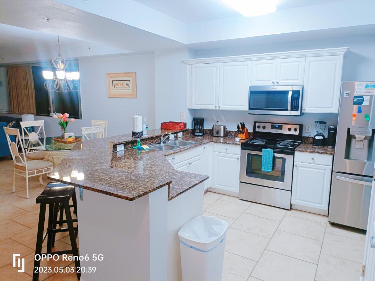Beachfront Spacious Renovated Condo - Pools, Hot Hub, Spa - Walk To Pier Park In Pcb パナマシティービーチ エクステリア 写真