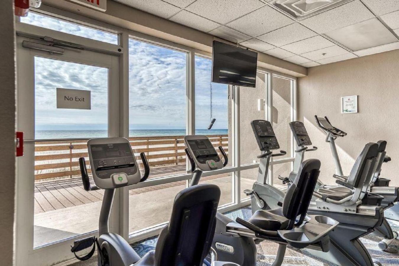 Beachfront Spacious Renovated Condo - Pools, Hot Hub, Spa - Walk To Pier Park In Pcb パナマシティービーチ エクステリア 写真