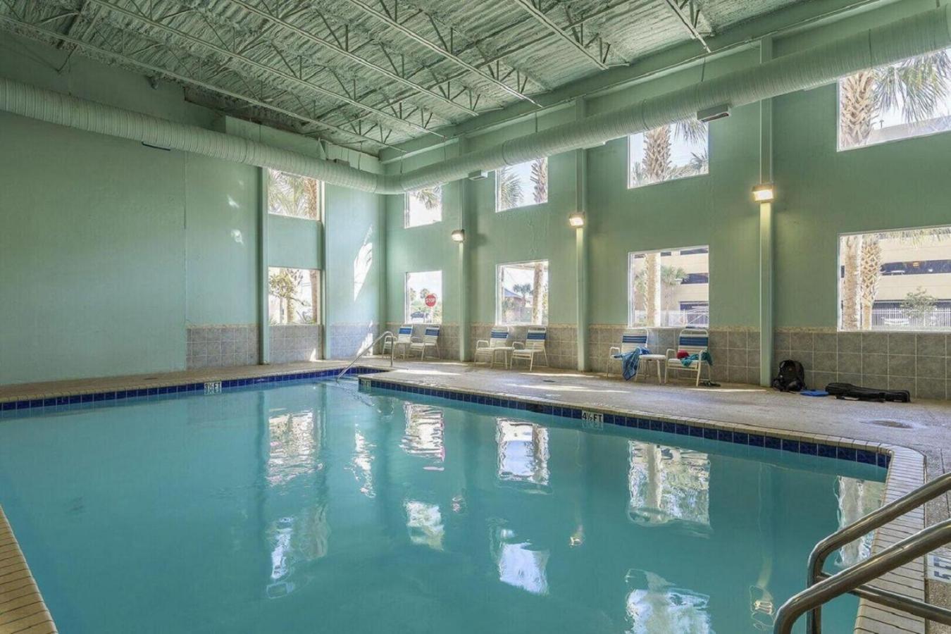 Beachfront Spacious Renovated Condo - Pools, Hot Hub, Spa - Walk To Pier Park In Pcb パナマシティービーチ エクステリア 写真